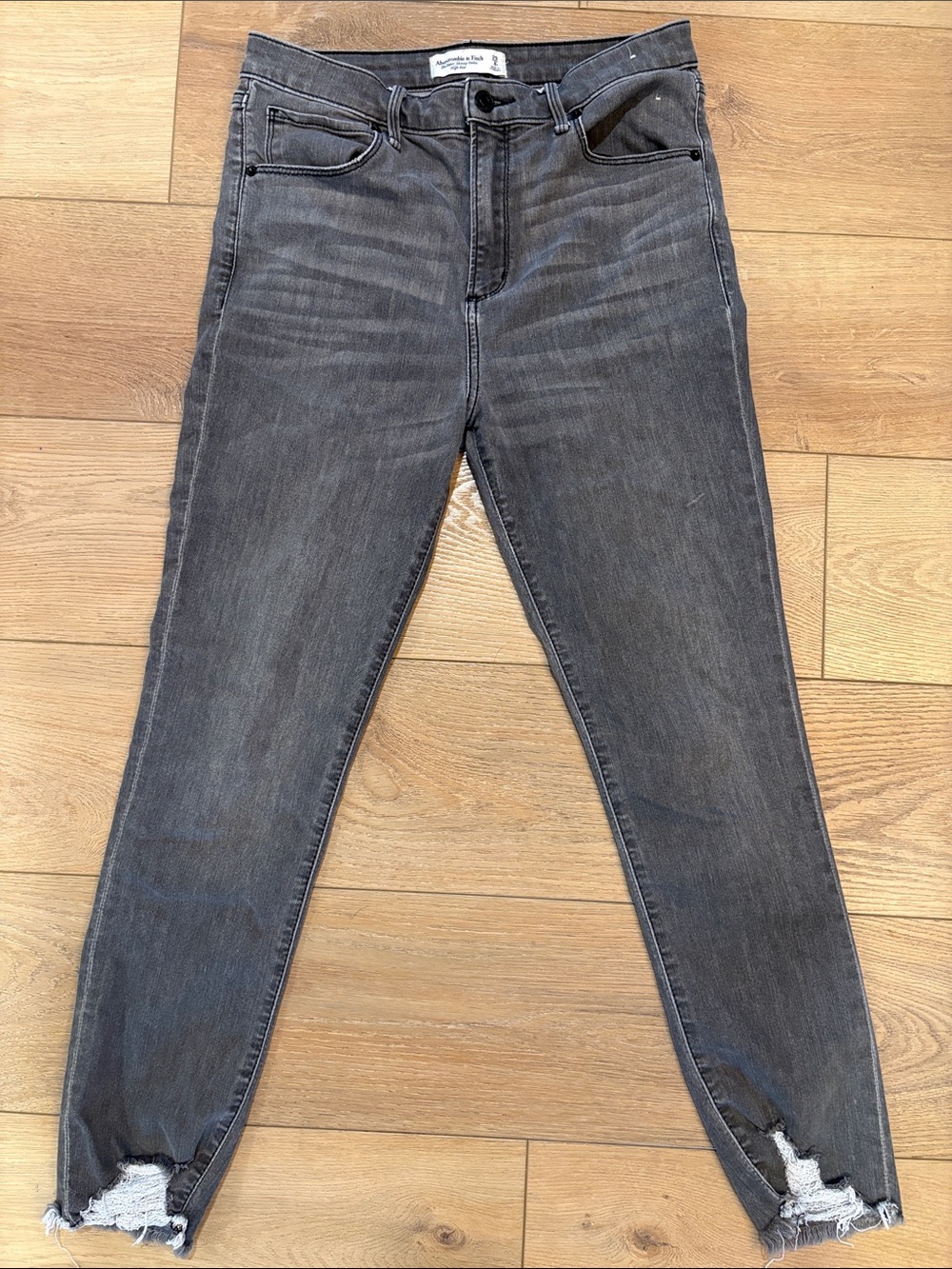 Abercrombie & Fitch - The Super Skinny Ankle High Rise - charcoal